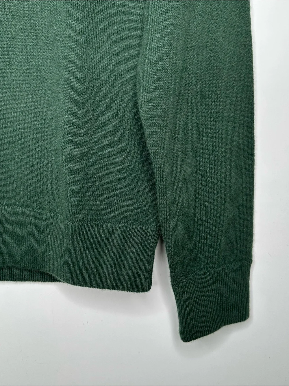 J.CREW Green 100% Cashmere Crewneck Sweater Size Small Raglan Sleeve